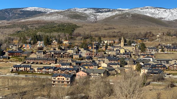 The town of Bolvir in the Pyrenees (by Albert Lijarcio)